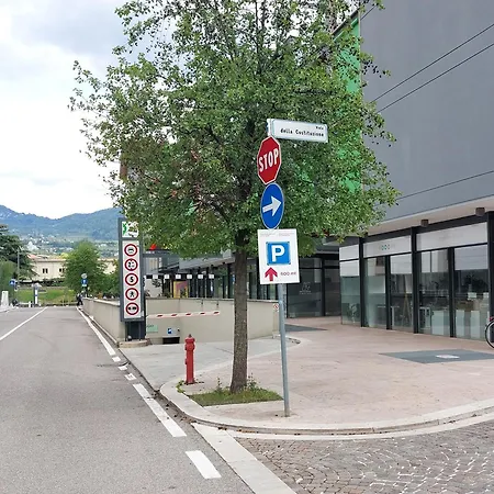 Apartment Vista Muse Con Parcheggio Privato Gratuito